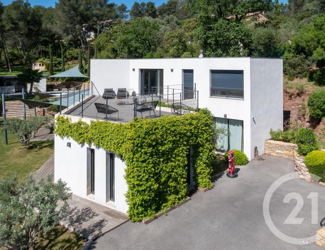Afficher la photo en grand maison à vendre - 6 pièces - 190.03 m2 - LA FARLEDE - 83 - PROVENCE-ALPES-COTE-D-AZUR - Century 21 Colbert Immobilier