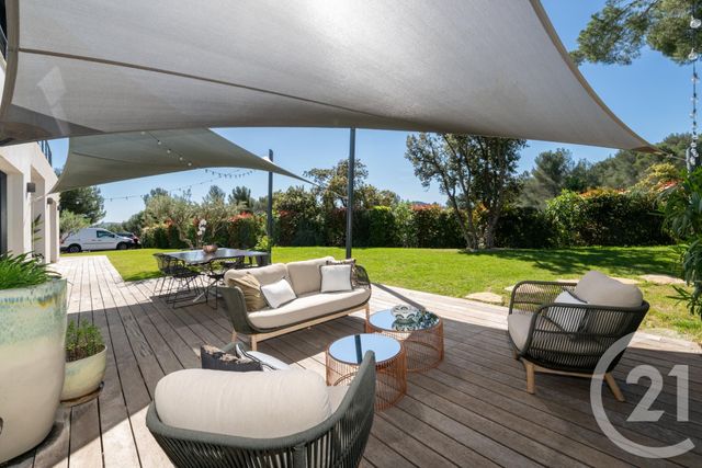 Afficher la photo en grand maison à vendre - 6 pièces - 190.03 m2 - LA FARLEDE - 83 - PROVENCE-ALPES-COTE-D-AZUR - Century 21 Colbert Immobilier