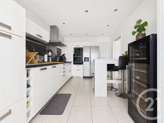 maison à vendre - 6 pièces - 117.45 m2 - TOULON - 83 - PROVENCE-ALPES-COTE-D-AZUR - Century 21 Colbert Immobilier