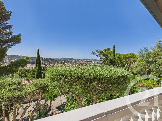 maison à vendre - 6 pièces - 117.45 m2 - TOULON - 83 - PROVENCE-ALPES-COTE-D-AZUR - Century 21 Colbert Immobilier
