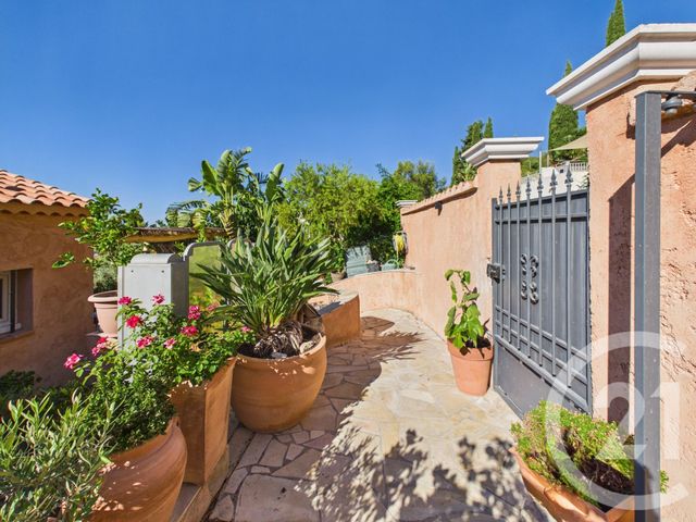 maison à vendre - 6 pièces - 117.45 m2 - TOULON - 83 - PROVENCE-ALPES-COTE-D-AZUR - Century 21 Colbert Immobilier