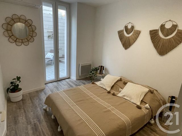 Appartement T3 à louer - 3 pièces - 49.98 m2 - TOULON - 83 - PROVENCE-ALPES-COTE-D-AZUR - Century 21 Colbert Immobilier