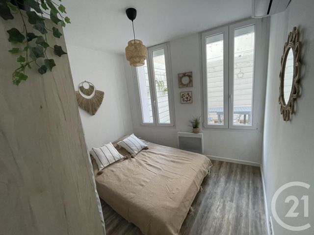 Appartement T3 à louer - 3 pièces - 49.98 m2 - TOULON - 83 - PROVENCE-ALPES-COTE-D-AZUR - Century 21 Colbert Immobilier