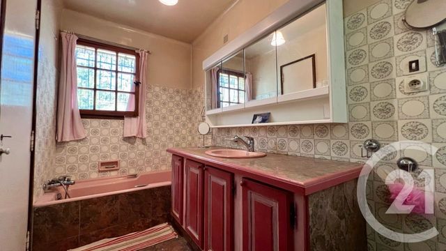 maison à vendre - 7 pièces - 195.0 m2 - LA VALETTE DU VAR - 83 - PROVENCE-ALPES-COTE-D-AZUR - Century 21 Colbert Immobilier