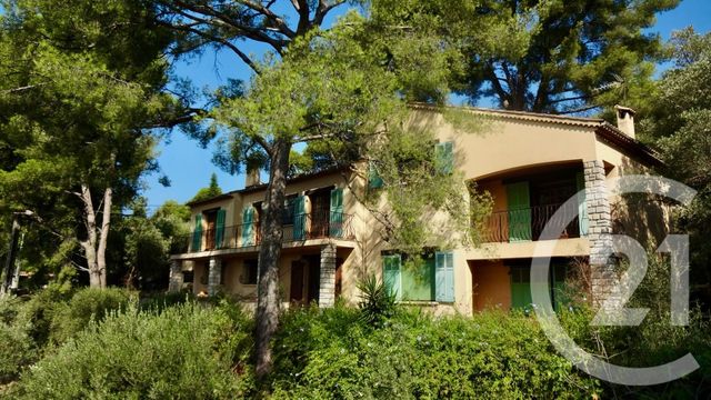 maison à vendre - 7 pièces - 195.0 m2 - LA VALETTE DU VAR - 83 - PROVENCE-ALPES-COTE-D-AZUR - Century 21 Colbert Immobilier