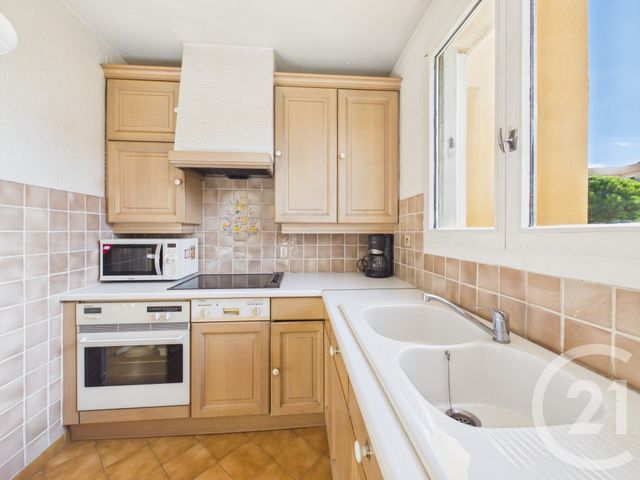 Appartement F3 à vendre - 3 pièces - 66.4 m2 - TOULON - 83 - PROVENCE-ALPES-COTE-D-AZUR - Century 21 Colbert Immobilier