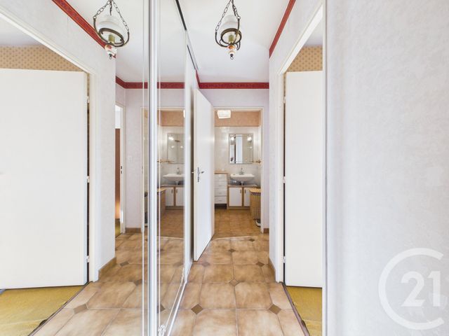 Appartement F3 à vendre - 3 pièces - 66.4 m2 - TOULON - 83 - PROVENCE-ALPES-COTE-D-AZUR - Century 21 Colbert Immobilier