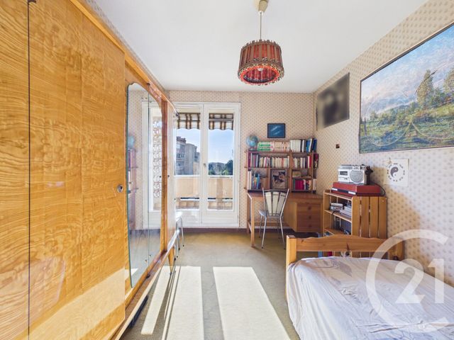 Appartement F3 à vendre - 3 pièces - 66.4 m2 - TOULON - 83 - PROVENCE-ALPES-COTE-D-AZUR - Century 21 Colbert Immobilier