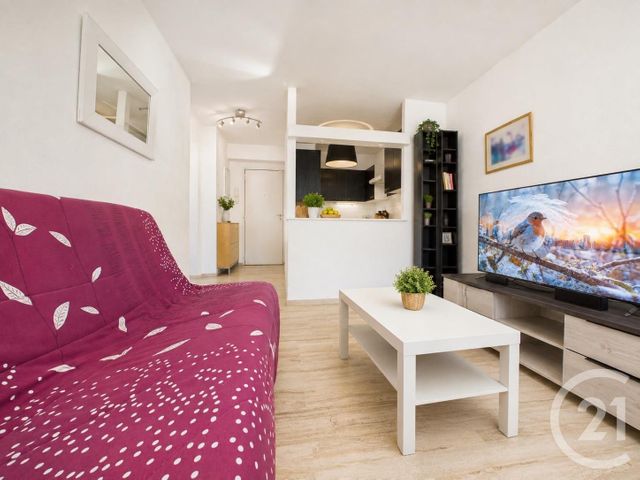 Appartement F2 à vendre - 2 pièces - 39.74 m2 - LA VALETTE DU VAR - 83 - PROVENCE-ALPES-COTE-D-AZUR - Century 21 Colbert Immobilier