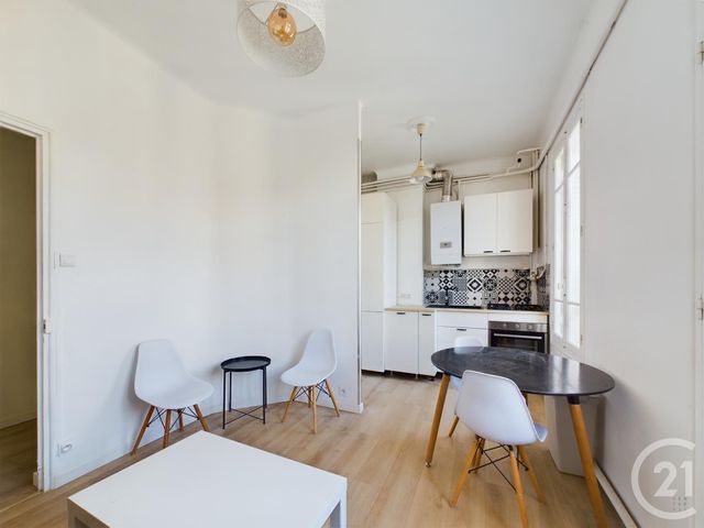 Appartement T3 à vendre - 3 pièces - 51.68 m2 - TOULON - 83 - PROVENCE-ALPES-COTE-D-AZUR - Century 21 Colbert Immobilier