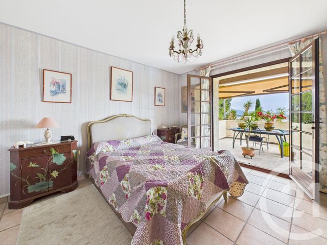 Afficher la photo en grand maison à vendre - 5 pièces - 189.0 m2 - TOULON - 83 - PROVENCE-ALPES-COTE-D-AZUR - Century 21 Colbert Immobilier