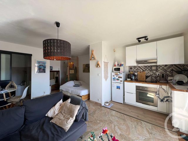 Appartement F1 à louer - 1 pièce - 35.0 m2 - LA VALETTE DU VAR - 83 - PROVENCE-ALPES-COTE-D-AZUR - Century 21 Colbert Immobilier
