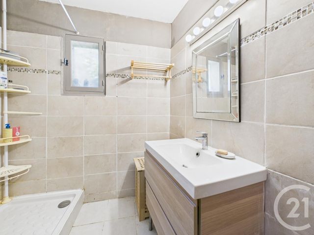 Afficher la photo en grand maison à vendre - 5 pièces - 106.2 m2 - LA VALETTE DU VAR - 83 - PROVENCE-ALPES-COTE-D-AZUR - Century 21 Colbert Immobilier