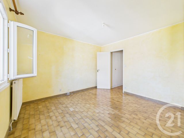 Appartement T2 à vendre - 2 pièces - 53.79 m2 - LA VALETTE DU VAR - 83 - PROVENCE-ALPES-COTE-D-AZUR - Century 21 Colbert Immobilier