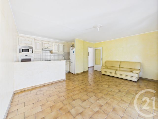 Appartement T2 à vendre - 2 pièces - 53.79 m2 - LA VALETTE DU VAR - 83 - PROVENCE-ALPES-COTE-D-AZUR - Century 21 Colbert Immobilier