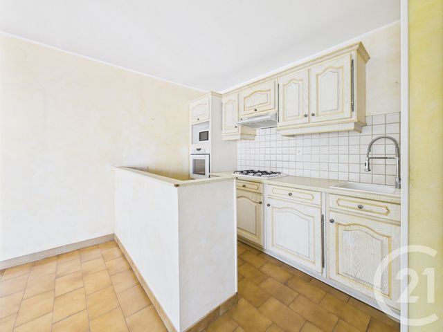 Appartement T2 à vendre - 2 pièces - 53.79 m2 - LA VALETTE DU VAR - 83 - PROVENCE-ALPES-COTE-D-AZUR - Century 21 Colbert Immobilier