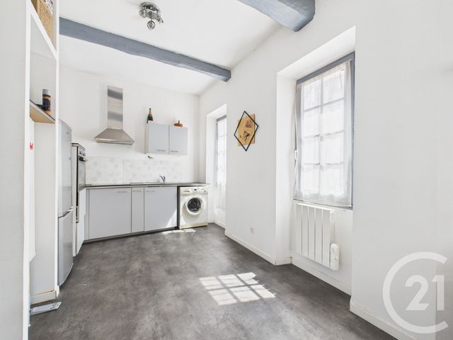 Appartement Studio à vendre - 1 pièce - 28.28 m2 - CUERS - 83 - PROVENCE-ALPES-COTE-D-AZUR - Century 21 Colbert Immobilier