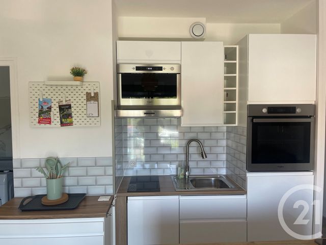 Appartement F1 à louer - 1 pièce - 25.01 m2 - LA GARDE - 83 - PROVENCE-ALPES-COTE-D-AZUR - Century 21 Colbert Immobilier