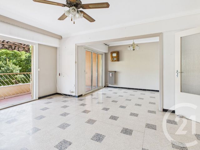 Appartement T4 à vendre - 4 pièces - 76.24 m2 - LA VALETTE DU VAR - 83 - PROVENCE-ALPES-COTE-D-AZUR - Century 21 Colbert Immobilier