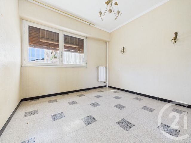 Appartement T4 à vendre - 4 pièces - 76.24 m2 - LA VALETTE DU VAR - 83 - PROVENCE-ALPES-COTE-D-AZUR - Century 21 Colbert Immobilier