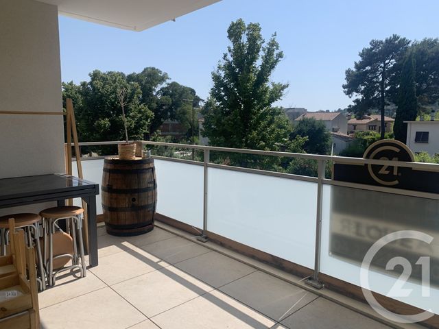 Appartement F3 à louer - 3 pièces - 59.0 m2 - LA VALETTE DU VAR - 83 - PROVENCE-ALPES-COTE-D-AZUR - Century 21 Colbert Immobilier