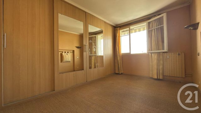 Appartement T3 à vendre - 3 pièces - 55.91 m2 - LA VALETTE DU VAR - 83 - PROVENCE-ALPES-COTE-D-AZUR - Century 21 Colbert Immobilier