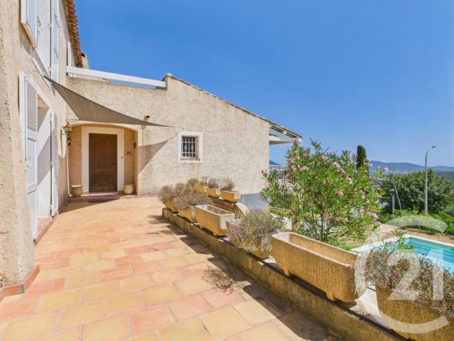 maison à louer - 5 pièces - 197.0 m2 - LA VALETTE DU VAR - 83 - PROVENCE-ALPES-COTE-D-AZUR - Century 21 Colbert Immobilier