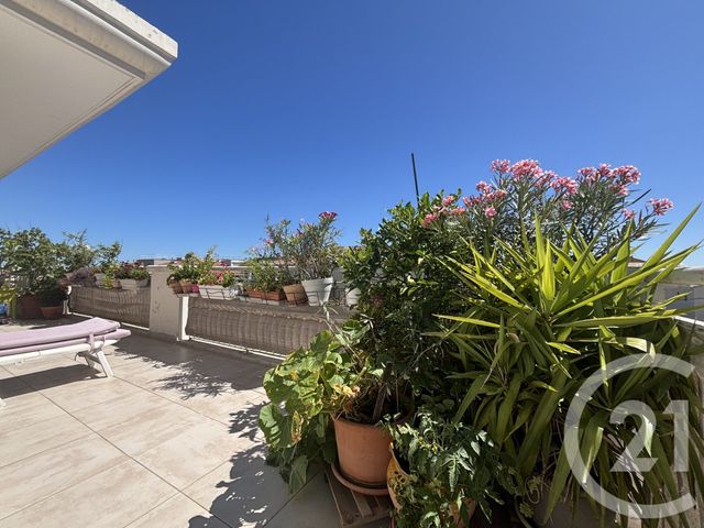 Appartement F4 à vendre - 4 pièces - 90.16 m2 - LA VALETTE DU VAR - 83 - PROVENCE-ALPES-COTE-D-AZUR - Century 21 Colbert Immobilier