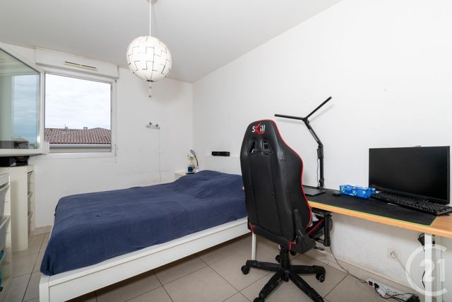 Afficher la photo en grand Appartement F4 à vendre - 4 pièces - 90.16 m2 - LA VALETTE DU VAR - 83 - PROVENCE-ALPES-COTE-D-AZUR - Century 21 Colbert Immobilier