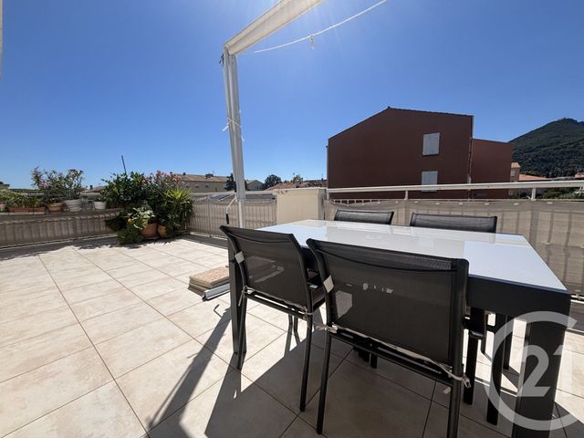 Afficher la photo en grand Appartement F4 à vendre - 4 pièces - 90.16 m2 - LA VALETTE DU VAR - 83 - PROVENCE-ALPES-COTE-D-AZUR - Century 21 Colbert Immobilier