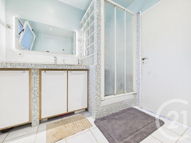 maison à vendre - 8 pièces - 204.12 m2 - TOULON - 83 - PROVENCE-ALPES-COTE-D-AZUR - Century 21 Colbert Immobilier