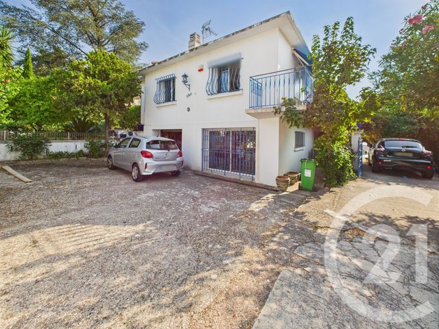 maison - TOULON - 83