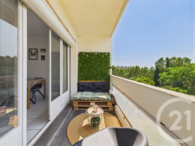 Appartement T3 à vendre - 3 pièces - 53.94 m2 - TOULON - 83 - PROVENCE-ALPES-COTE-D-AZUR - Century 21 Colbert Immobilier