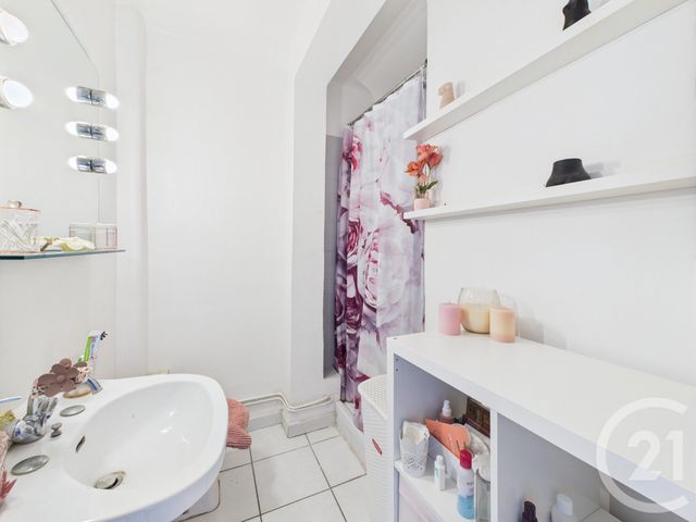 Appartement T3 à vendre - 3 pièces - 53.94 m2 - TOULON - 83 - PROVENCE-ALPES-COTE-D-AZUR - Century 21 Colbert Immobilier