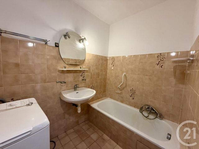 Appartement F2 à vendre - 2 pièces - 47.28 m2 - LA VALETTE DU VAR - 83 - PROVENCE-ALPES-COTE-D-AZUR - Century 21 Colbert Immobilier