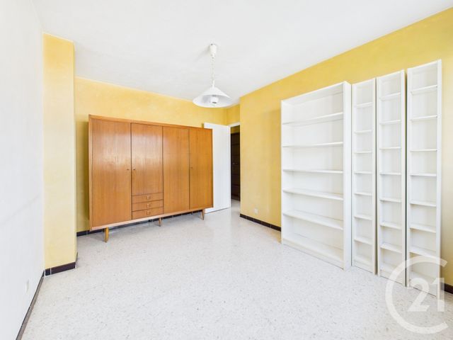 Appartement F5 à vendre - 5 pièces - 94.4 m2 - LA VALETTE DU VAR - 83 - PROVENCE-ALPES-COTE-D-AZUR - Century 21 Colbert Immobilier