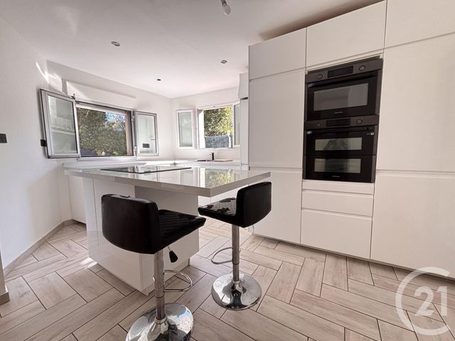 maison à vendre - 4 pièces - 136.9 m2 - TOULON - 83 - PROVENCE-ALPES-COTE-D-AZUR - Century 21 Colbert Immobilier