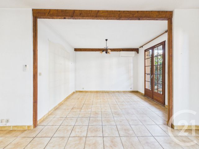 Appartement T5 à vendre - 5 pièces - 96.14 m2 - LA VALETTE DU VAR - 83 - PROVENCE-ALPES-COTE-D-AZUR - Century 21 Colbert Immobilier