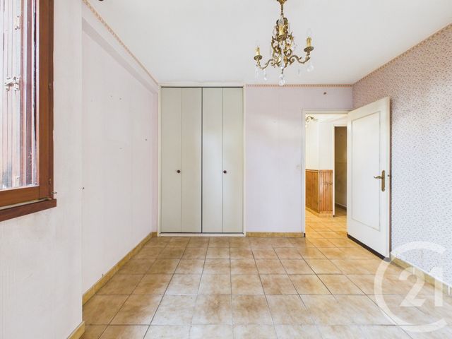 Appartement T5 à vendre - 5 pièces - 96.14 m2 - LA VALETTE DU VAR - 83 - PROVENCE-ALPES-COTE-D-AZUR - Century 21 Colbert Immobilier