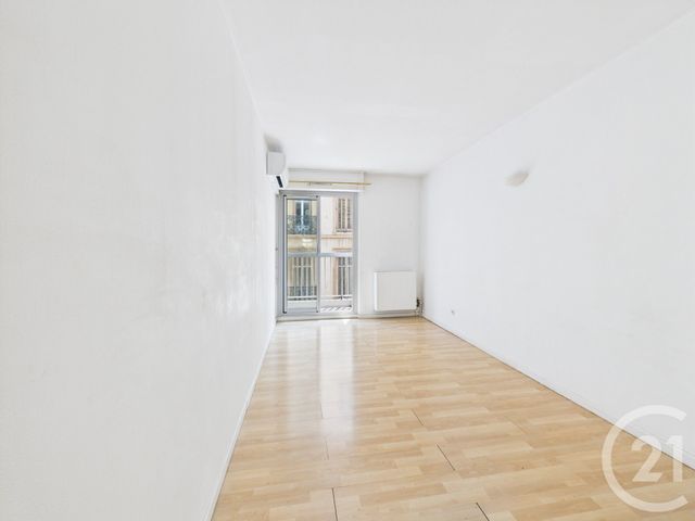 Appartement T4 à vendre - 4 pièces - 89.62 m2 - TOULON - 83 - PROVENCE-ALPES-COTE-D-AZUR - Century 21 Colbert Immobilier