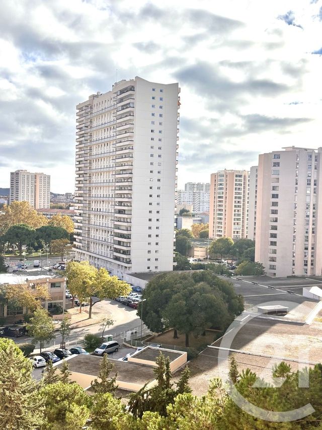 Afficher la photo en grand Appartement T3 à vendre - 3 pièces - 55.65 m2 - TOULON - 83 - PROVENCE-ALPES-COTE-D-AZUR - Century 21 Colbert Immobilier