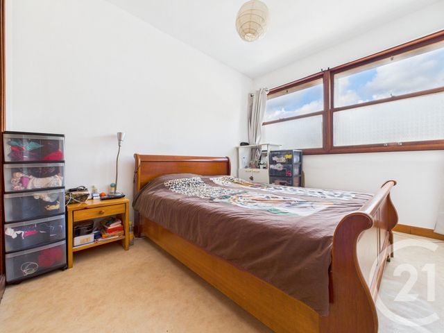 Appartement T3 à vendre - 3 pièces - 57.0 m2 - TOULON - 83 - PROVENCE-ALPES-COTE-D-AZUR - Century 21 Colbert Immobilier