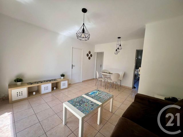 Appartement F3 à louer - 3 pièces - 51.64 m2 - TOULON - 83 - PROVENCE-ALPES-COTE-D-AZUR - Century 21 Colbert Immobilier