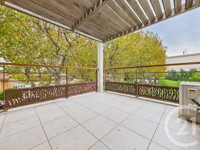 Appartement T2 à vendre - 2 pièces - 45.24 m2 - LA VALETTE DU VAR - 83 - PROVENCE-ALPES-COTE-D-AZUR - Century 21 Colbert Immobilier