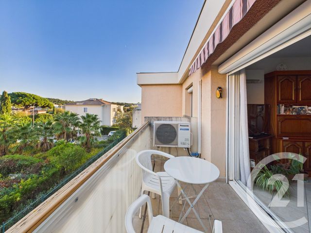 Appartement F3 à vendre - 3 pièces - 53.14 m2 - LA VALETTE DU VAR - 83 - PROVENCE-ALPES-COTE-D-AZUR - Century 21 Colbert Immobilier