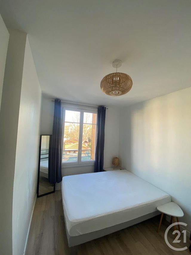 Appartement T3 à louer - 3 pièces - 51.53 m2 - TOULON - 83 - PROVENCE-ALPES-COTE-D-AZUR - Century 21 Colbert Immobilier