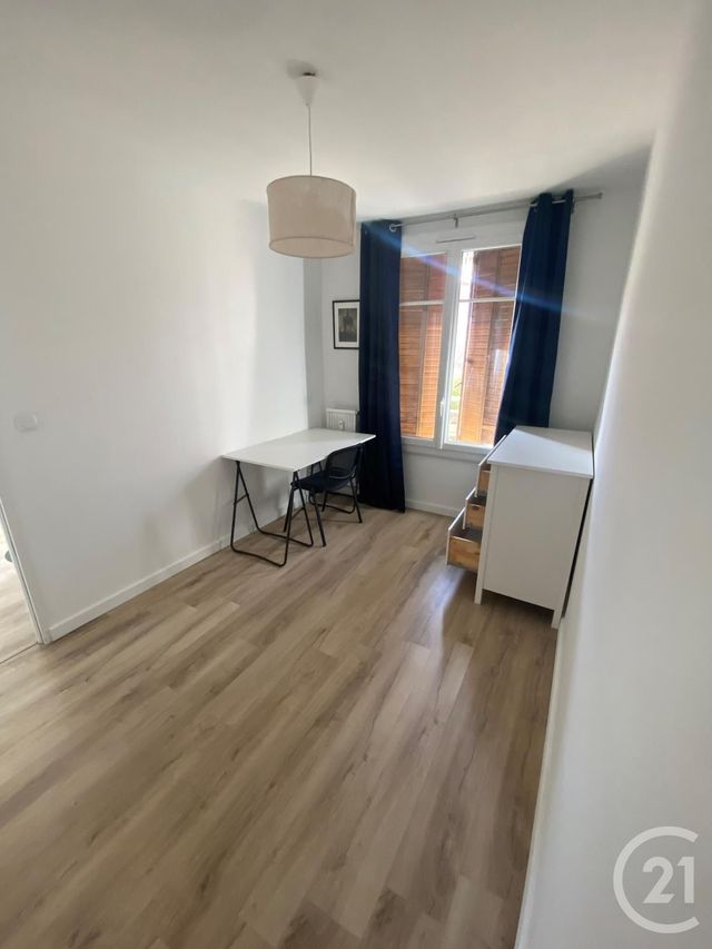 Appartement T3 à louer - 3 pièces - 51.53 m2 - TOULON - 83 - PROVENCE-ALPES-COTE-D-AZUR - Century 21 Colbert Immobilier