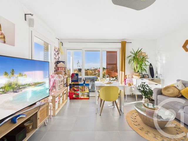 Appartement T3 à vendre - 3 pièces - 60.14 m2 - TOULON - 83 - PROVENCE-ALPES-COTE-D-AZUR - Century 21 Colbert Immobilier