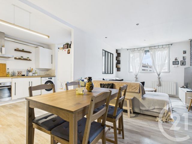 Appartement F3 à vendre - 3 pièces - 63.41 m2 - LA VALETTE DU VAR - 83 - PROVENCE-ALPES-COTE-D-AZUR - Century 21 Colbert Immobilier