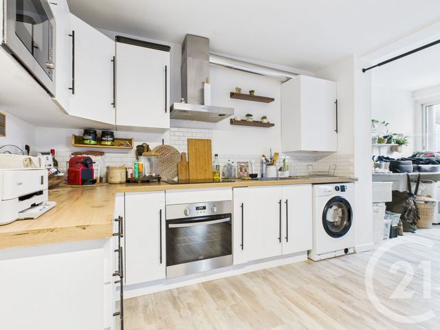 Appartement F3 à vendre - 3 pièces - 63.41 m2 - LA VALETTE DU VAR - 83 - PROVENCE-ALPES-COTE-D-AZUR - Century 21 Colbert Immobilier